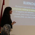 Ninette-Abi-Atallah-giving-a-workshop-about-burnout